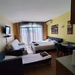 роял дриймс شقة